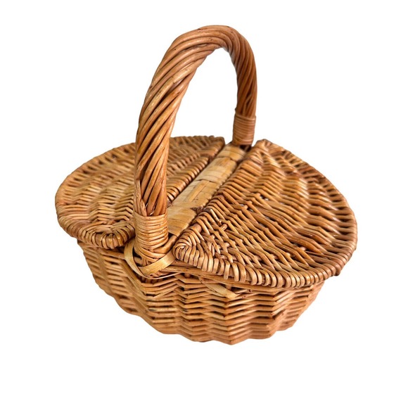 Unbranded Accents Small Picnic Basket Style With A Handle Double